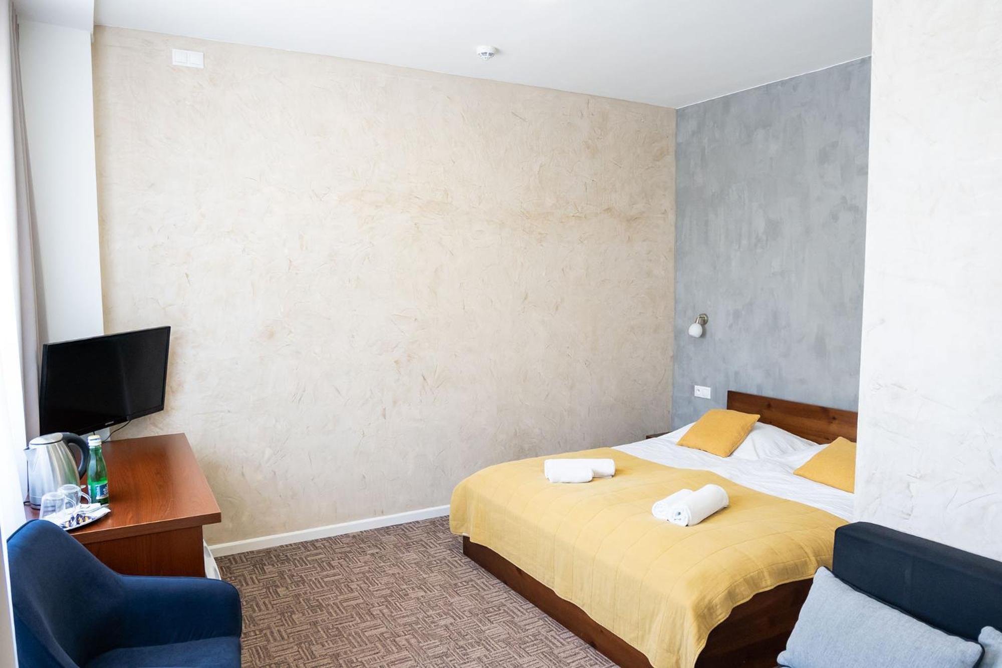 Hotel Slanica นาเมสโตโว ภายนอก รูปภาพ
